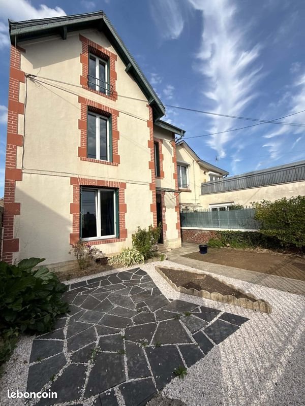 Maison à vendre, 178m², Charleville-Mézières