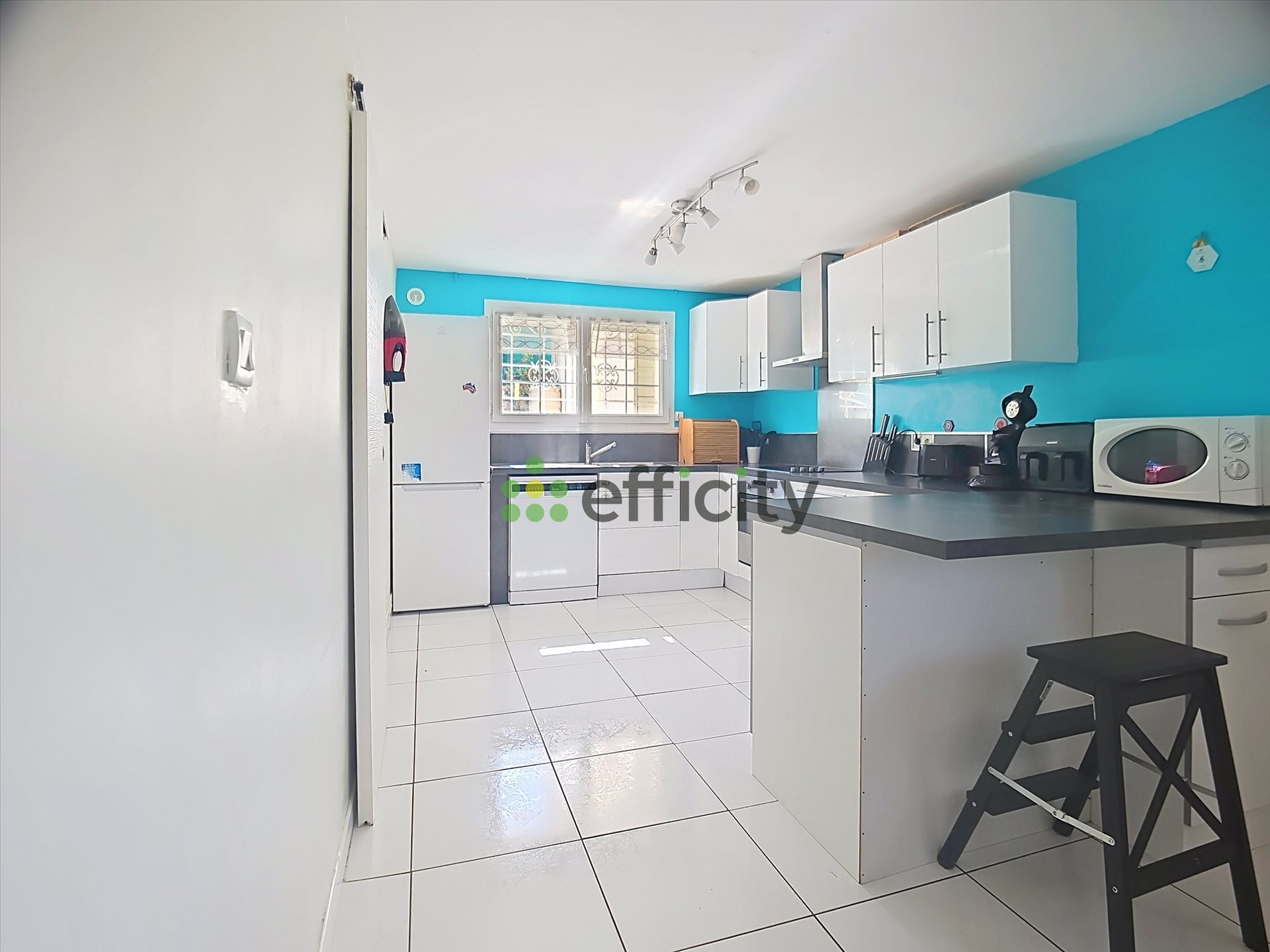 Maison à vendre, 148m², Genilac