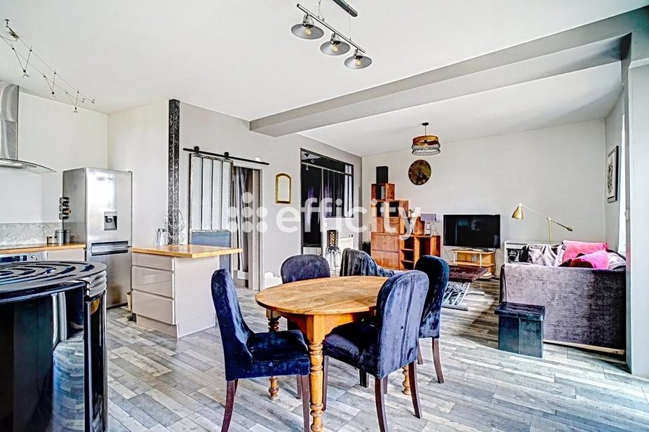 Maison à vendre, 110m², Saint-Martin-la-Plaine