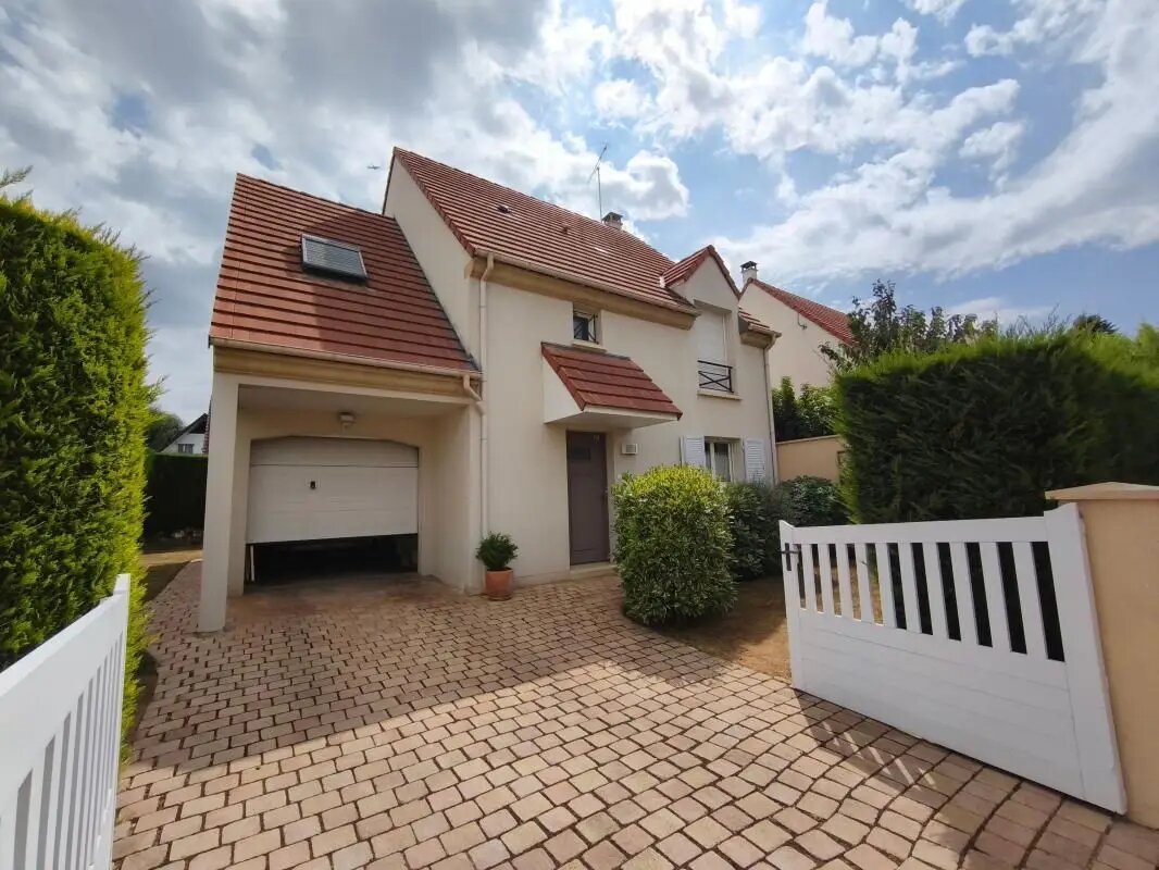 Maison à vendre, 112m², Domont