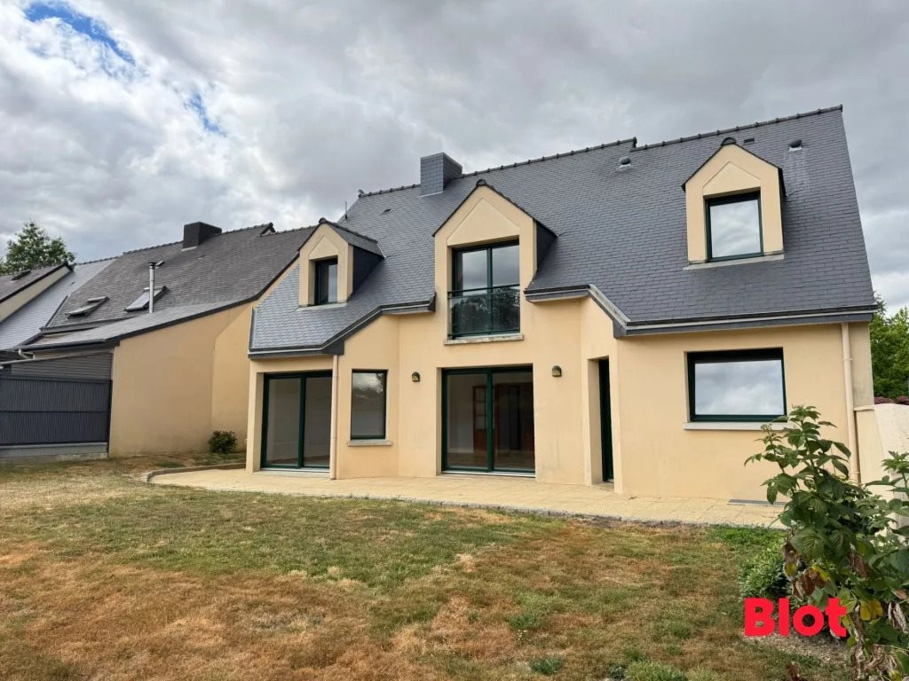 Maison à vendre, 158m², Guichen