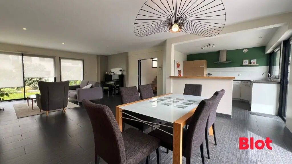 Maison à vendre, 147m², Pont-Péan