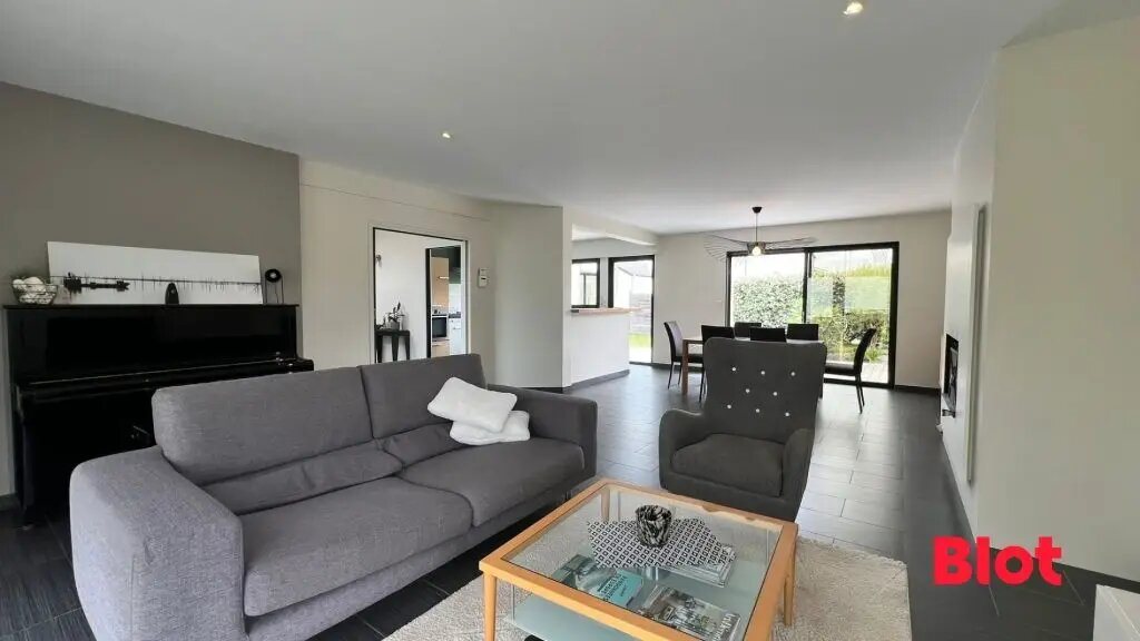 Maison à vendre, 147m², Pont-Péan