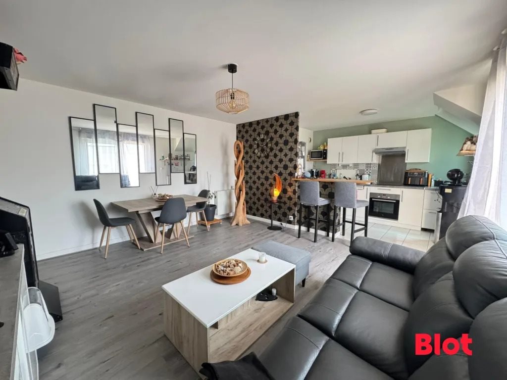 Appartement à vendre, 63m², Saint-Erblon
