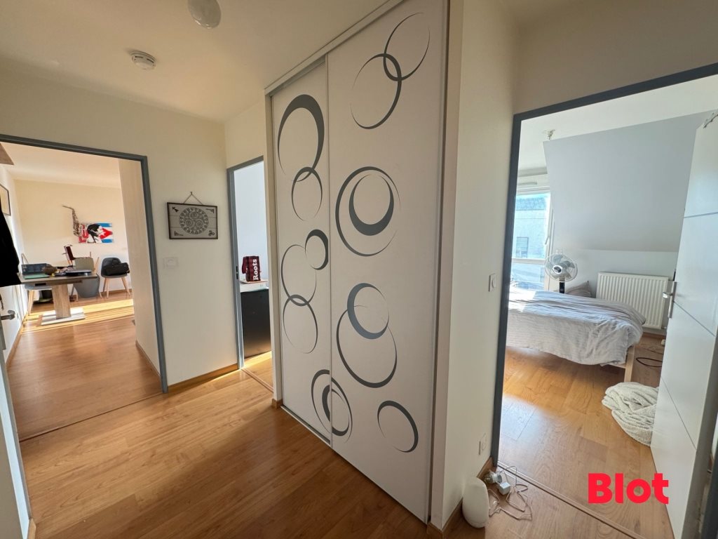 Appartement à vendre, 63m², Saint-Erblon
