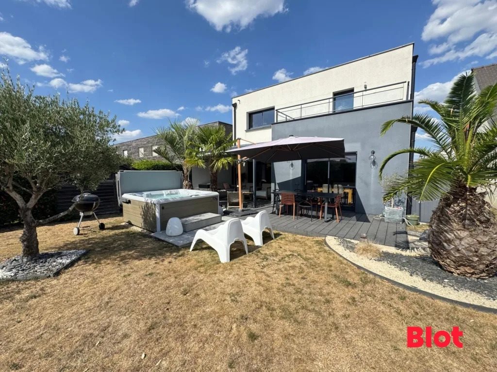 Maison à vendre, 147m², Bruz