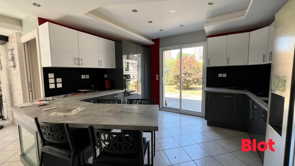 Maison à vendre, 202m², Bruz