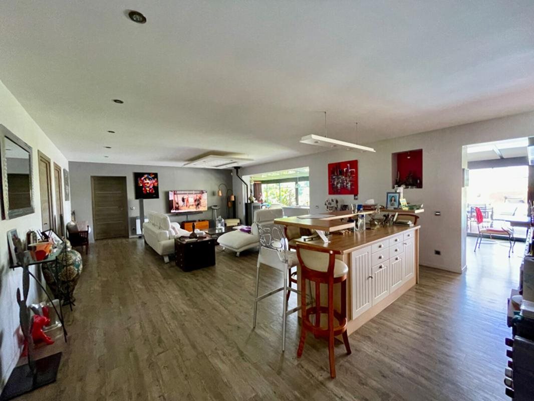 Maison à vendre, 201m², Bourgneuf