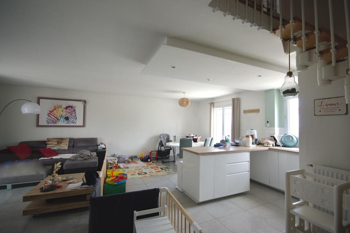 Maison à vendre, 82m², Saint-Vivien