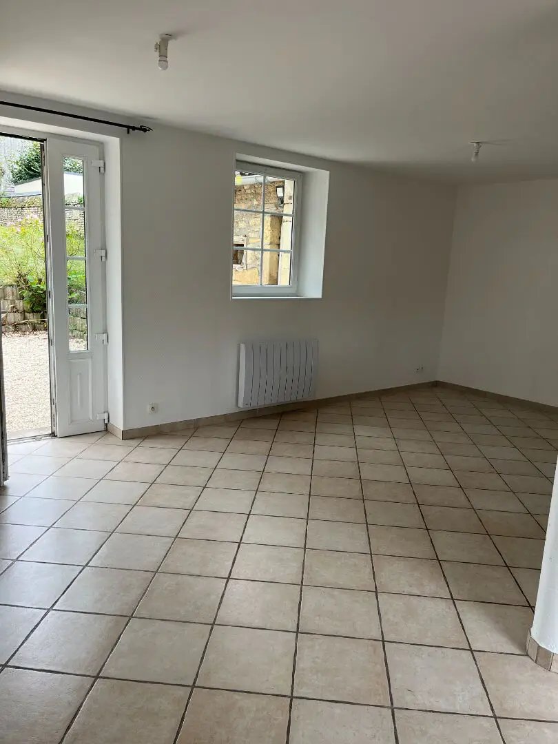 Maison à louer, 63m², Rots