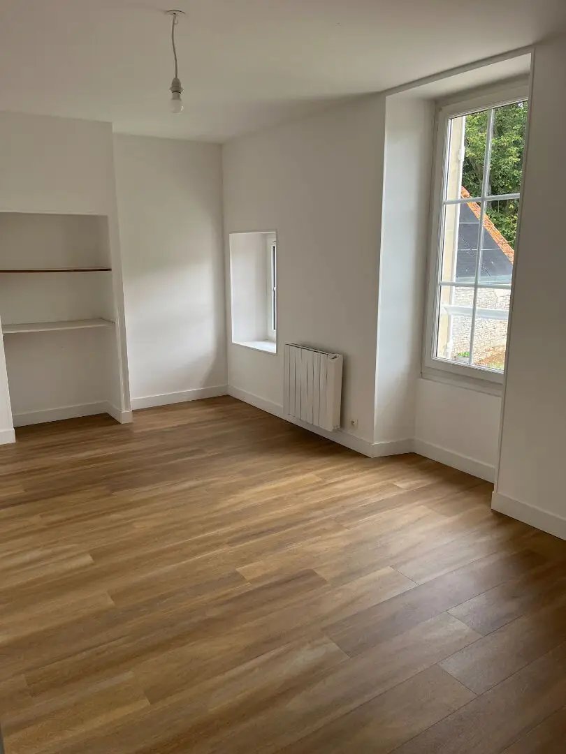 Maison à louer, 63m², Rots