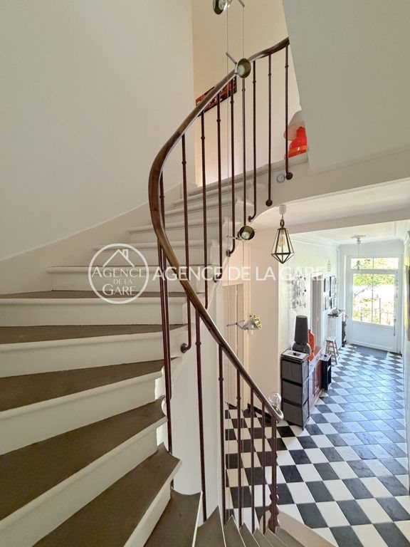 Maison à louer, 249m², Brunoy