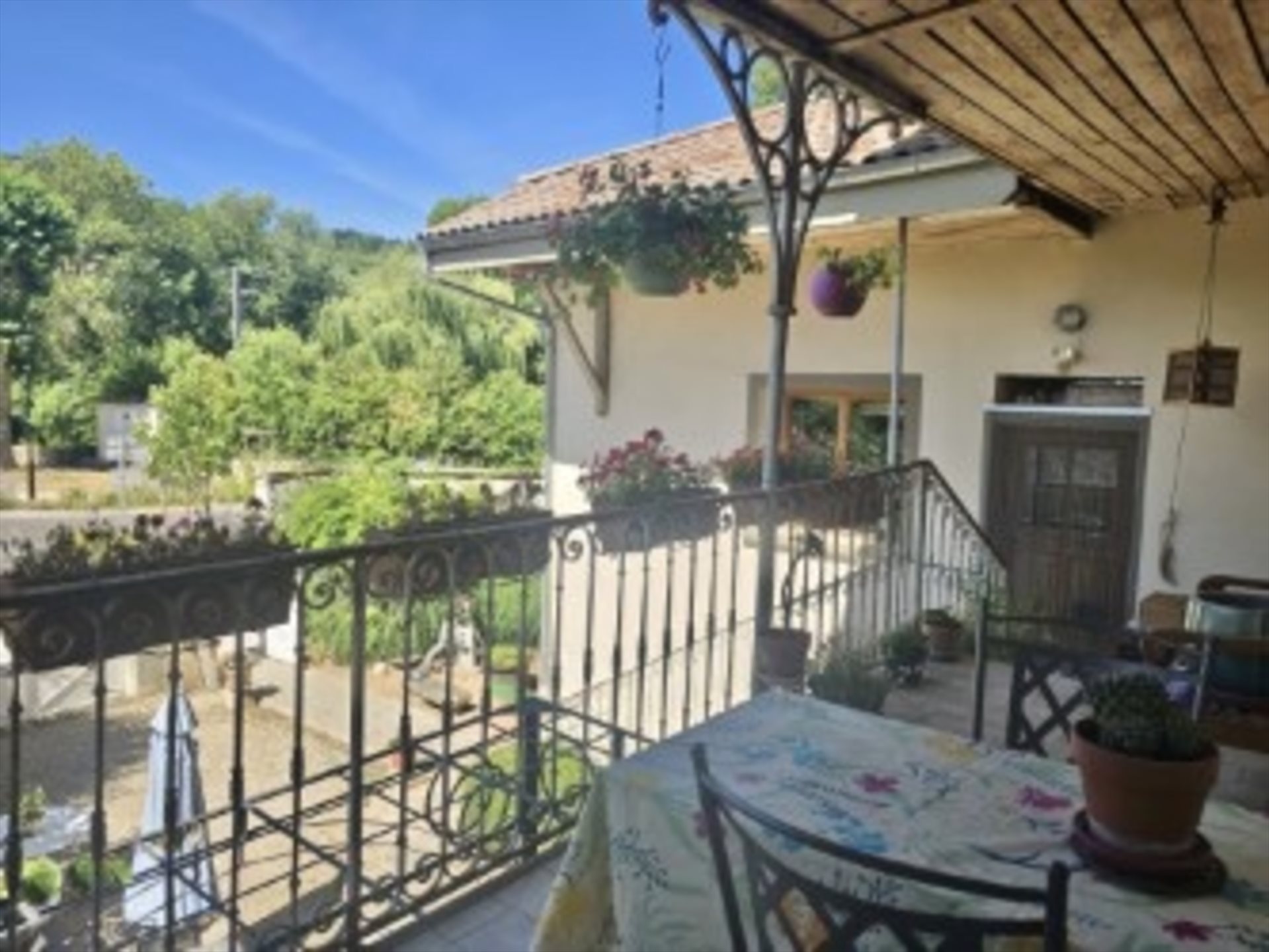 Maison à vendre, 222m², Davayé