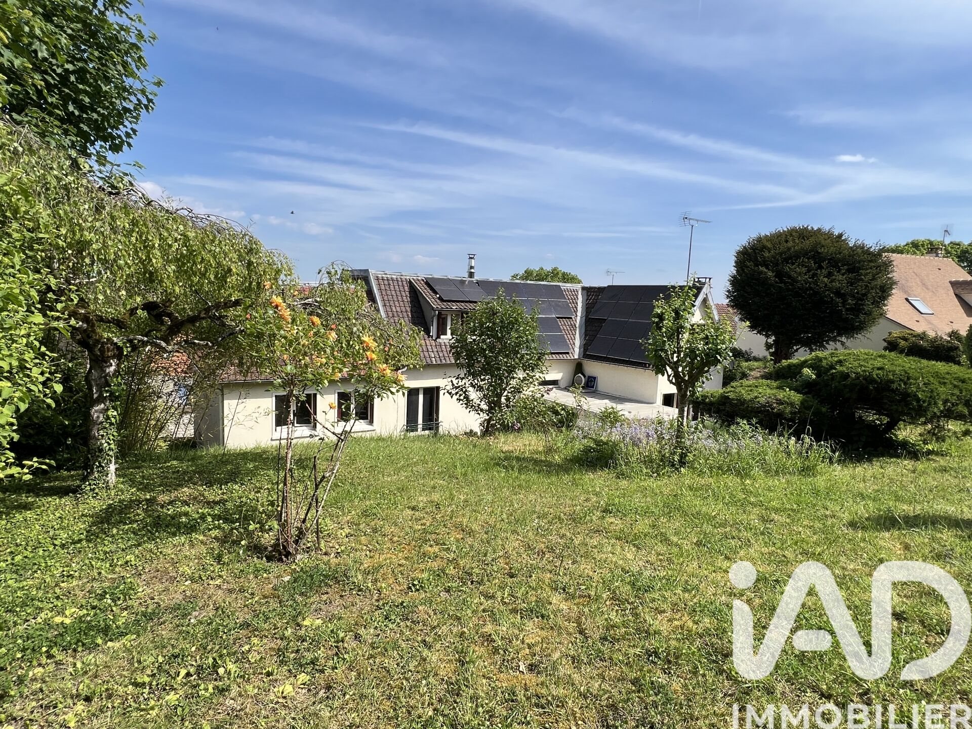 Maison à vendre, 213m², Thiverval-Grignon