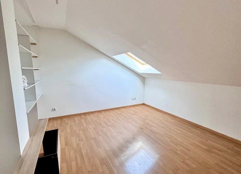 Appartement à vendre, 37m², Pontault-Combault