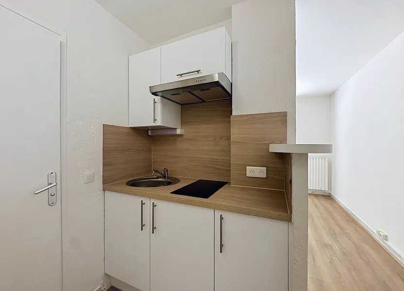 Appartement à louer, 25m², Mandelieu-la-Napoule