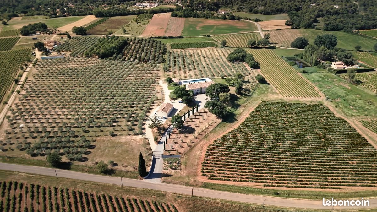 Maison à vendre, 564m², La Bastide-des-Jourdans