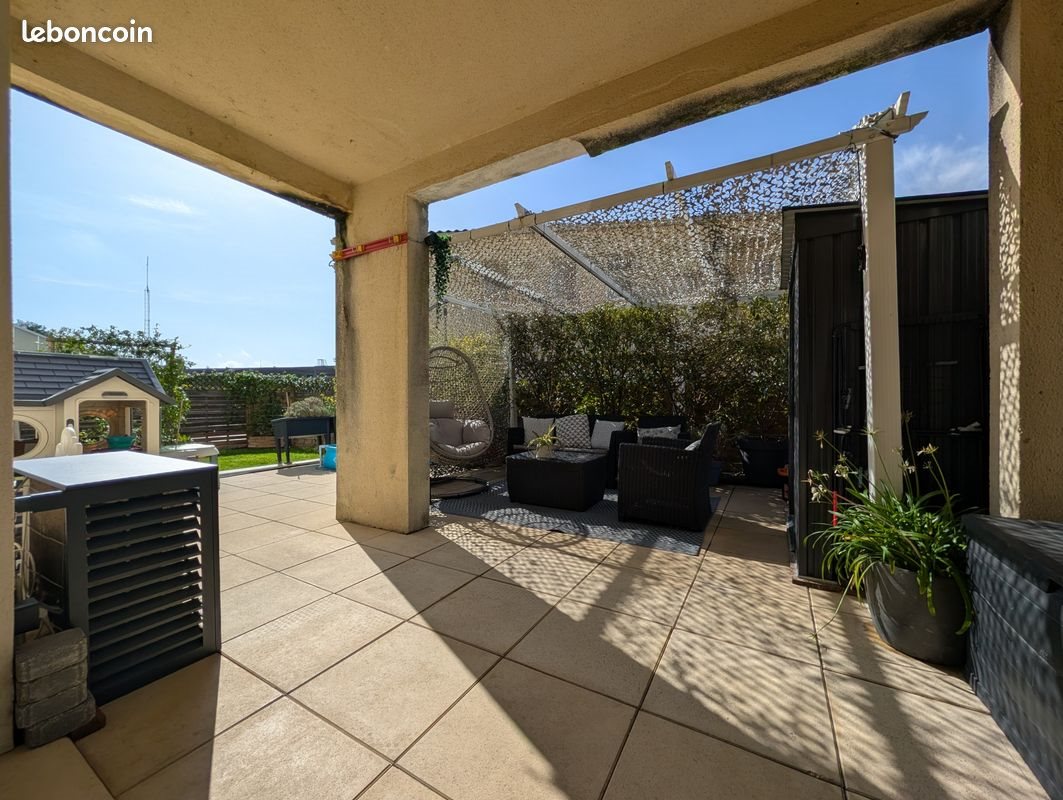 Appartement à vendre, 57m², Peyrolles-en-Provence