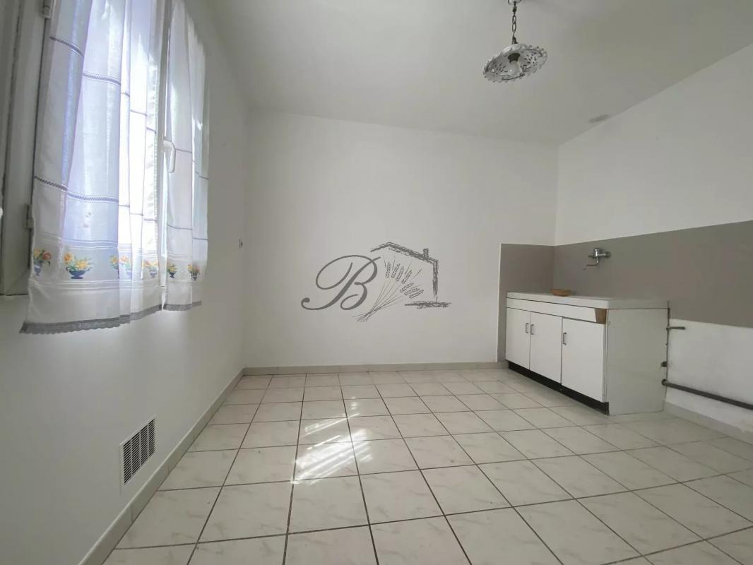 Maison à vendre, 100m², La Tour-d'Aigues