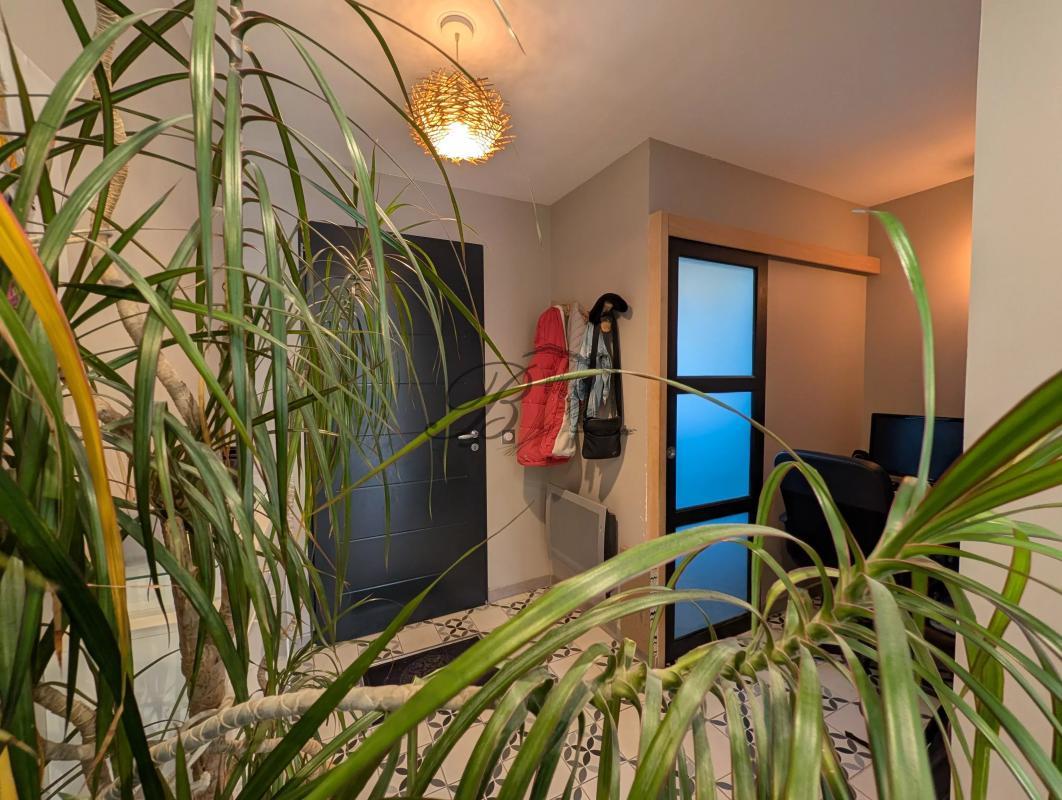 Maison à vendre, 90m², La Tour-d'Aigues