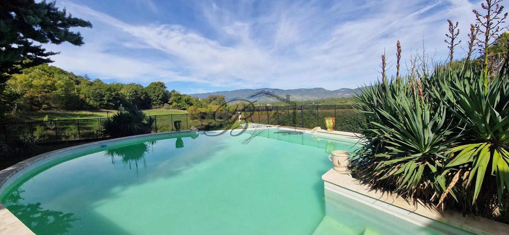 Maison à vendre, 117m², Grambois