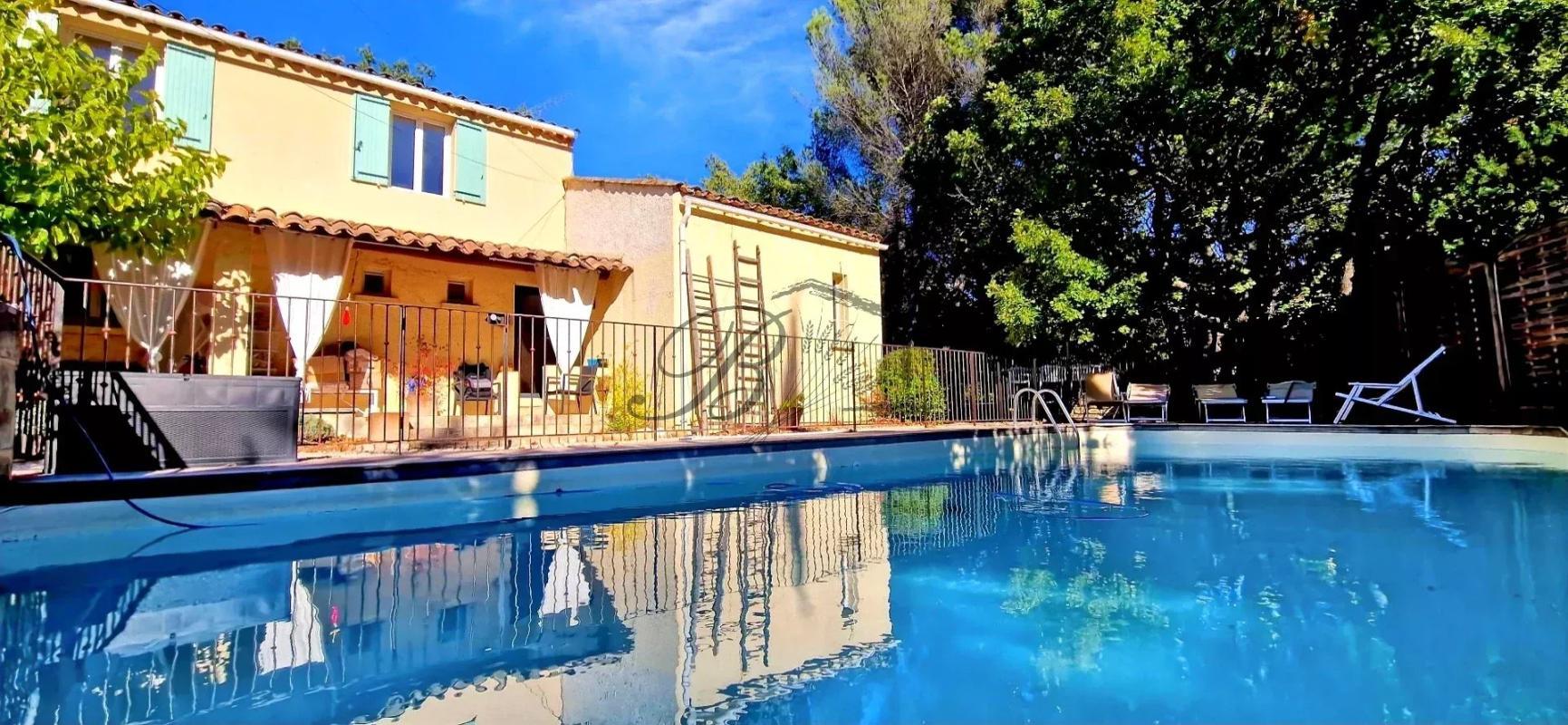 Maison à vendre, 132m², Lourmarin