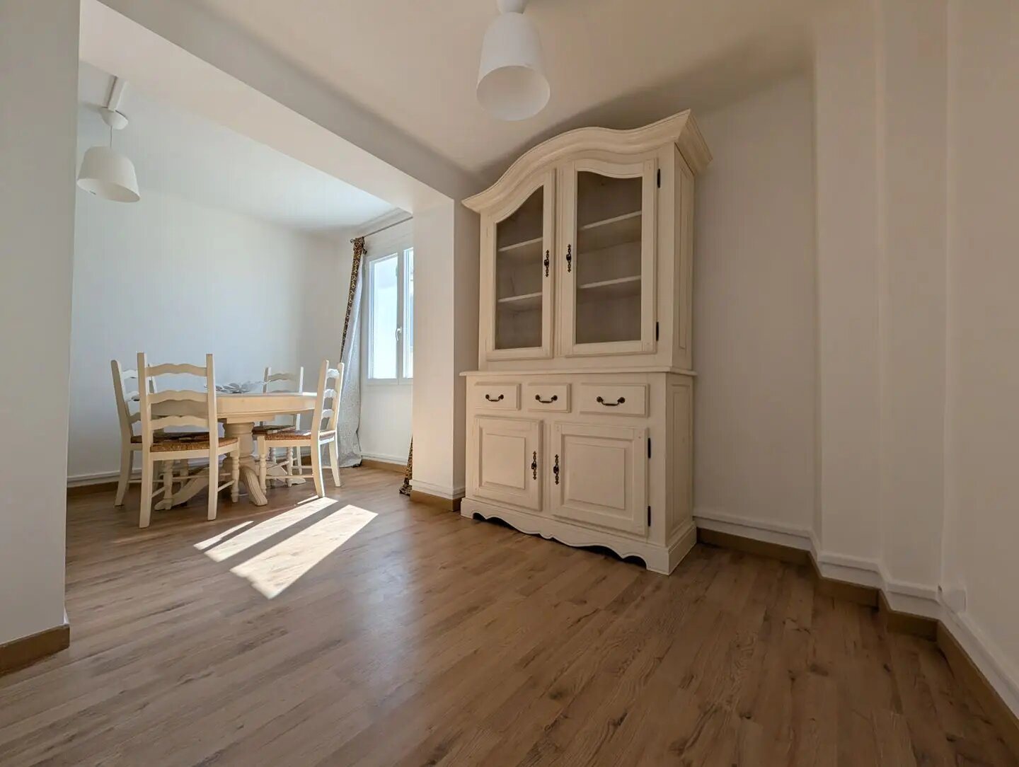 Maison à louer, 40m², Sainte-Tulle