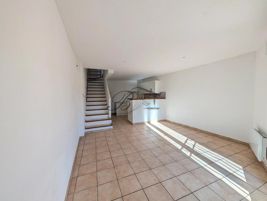Maison à vendre, 61m², La Bastide-des-Jourdans