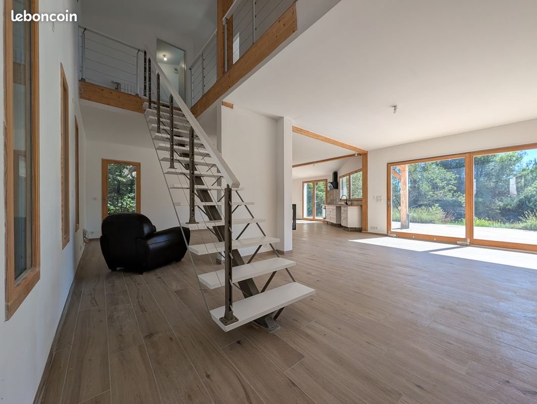 Maison à vendre, 159m², Cucuron