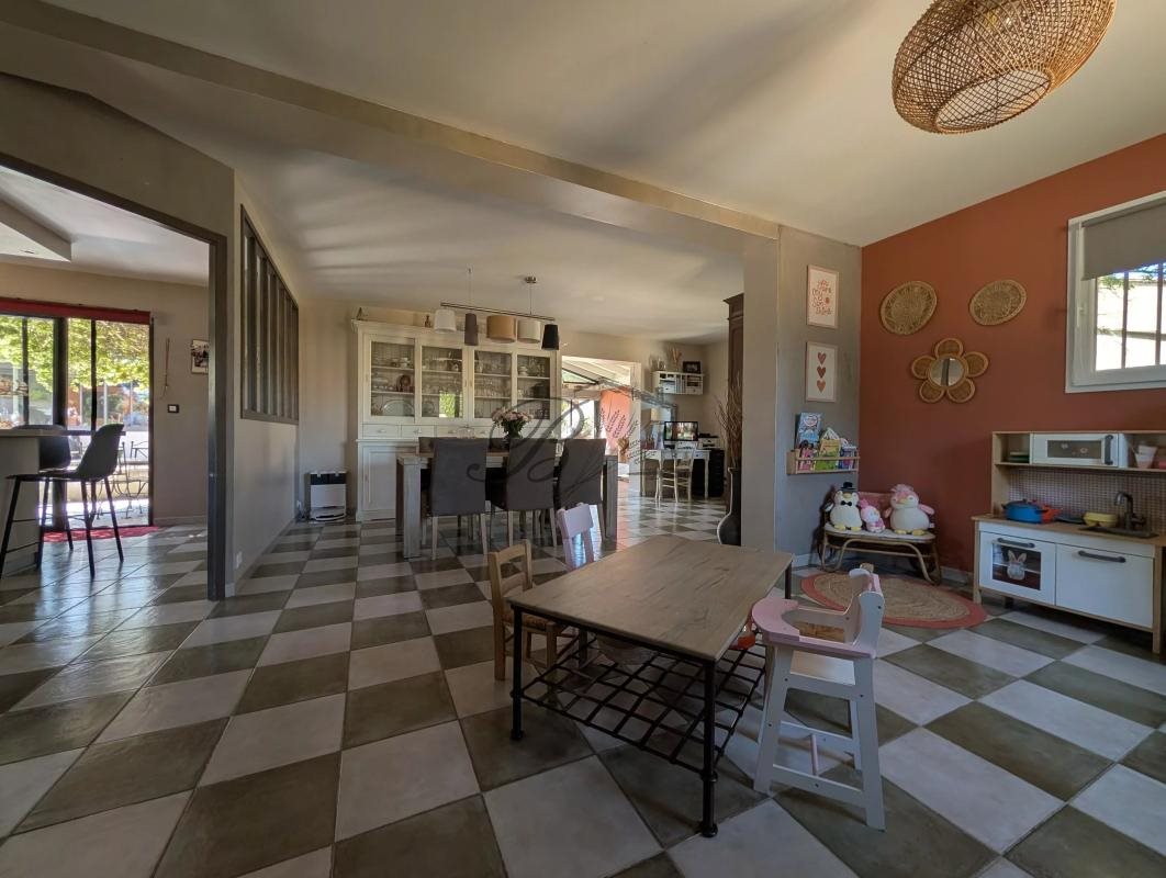 Maison à vendre, 151m², Pertuis