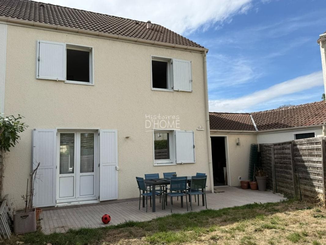Maison à vendre, 94m², Mormant