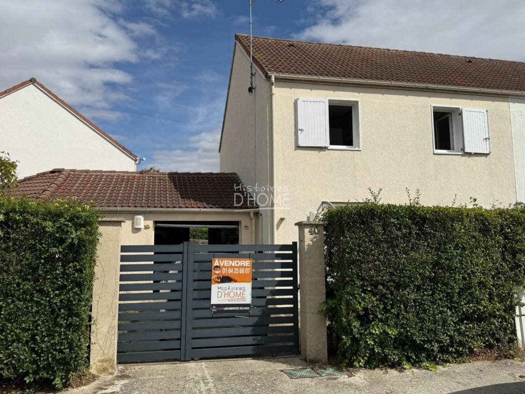 Maison à vendre, 94m², Mormant