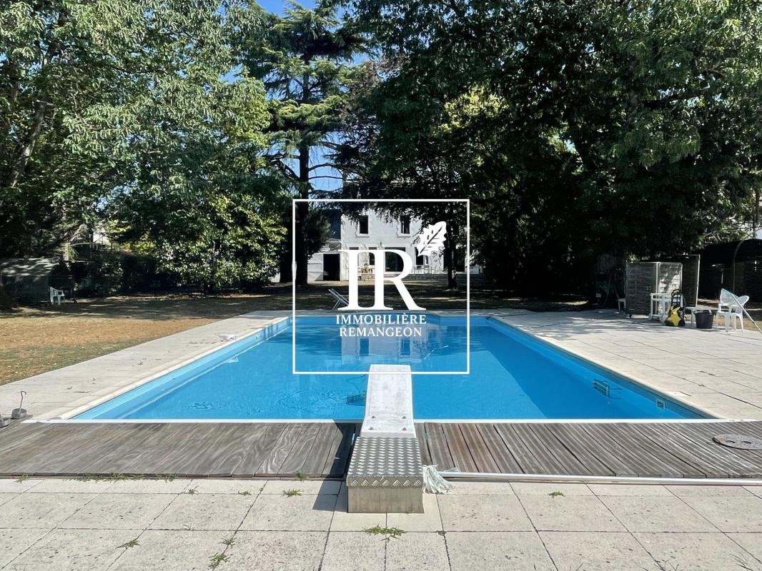 Maison à vendre, 273m², Vierzon