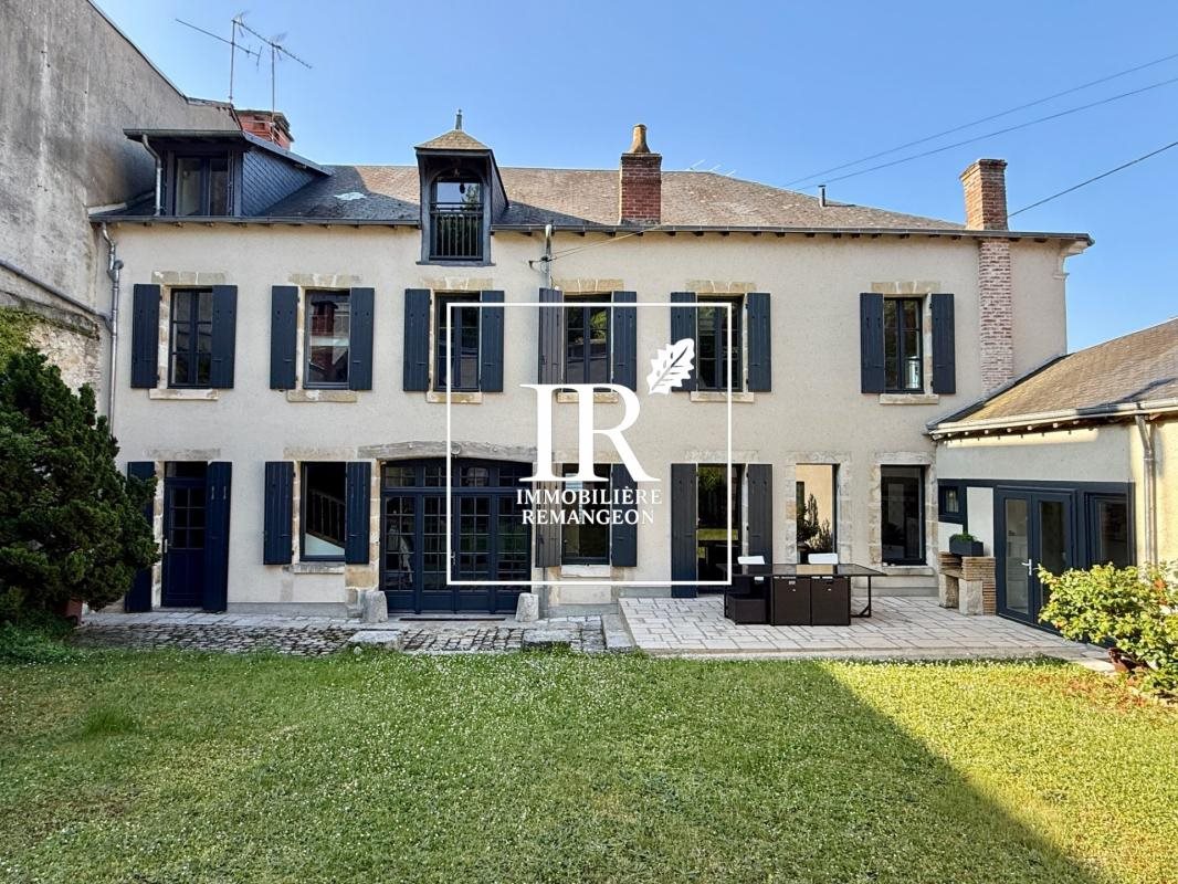 Maison à vendre, 295m², Vierzon
