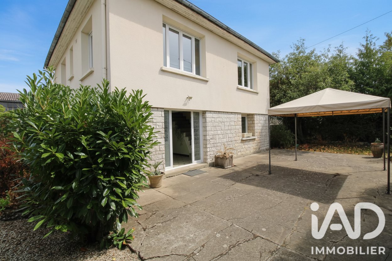 Maison à vendre, 121m², La Chapelle-Saint-Martin-en-Plaine