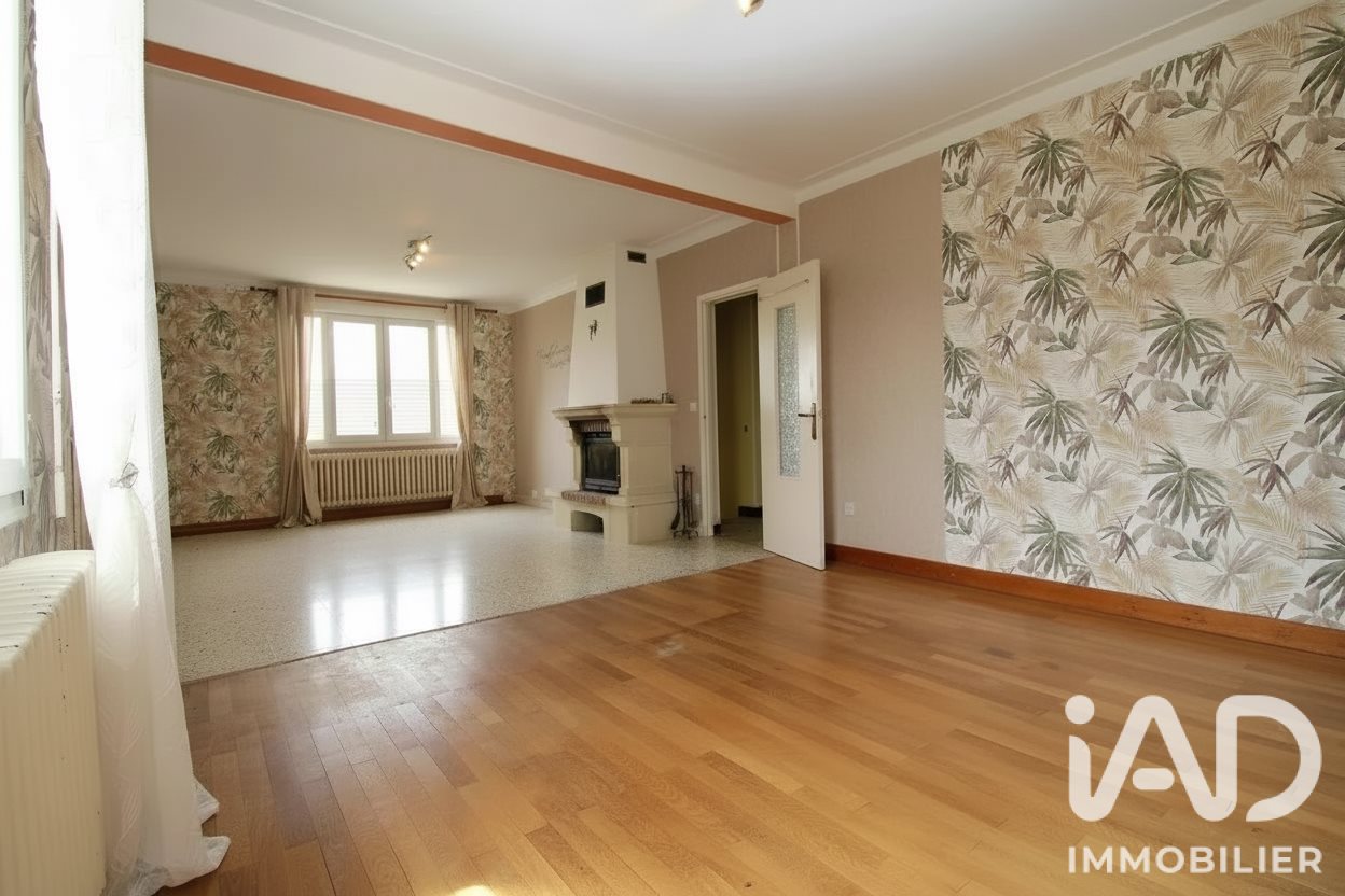 Maison à vendre, 121m², La Chapelle-Saint-Martin-en-Plaine