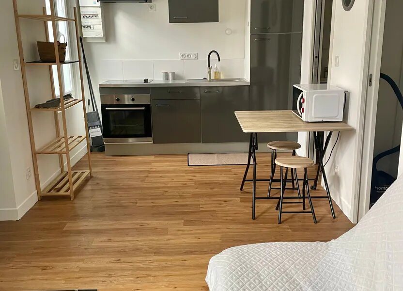 Appartement à louer, 27m², Niort