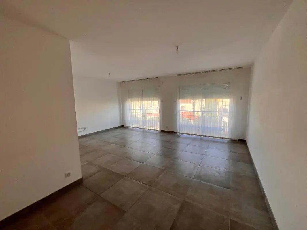 Appartement à louer, 78m², Niort