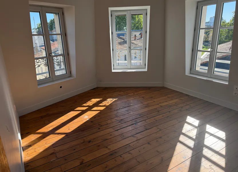 Appartement à louer, 93m², Niort