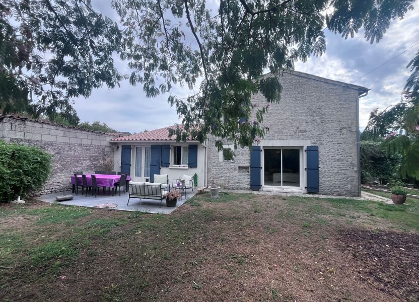 Maison à vendre, 157m², Sainte-Ouenne