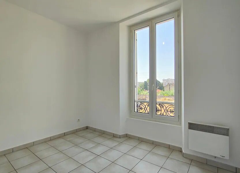 Appartement à louer, 49m², Toulon