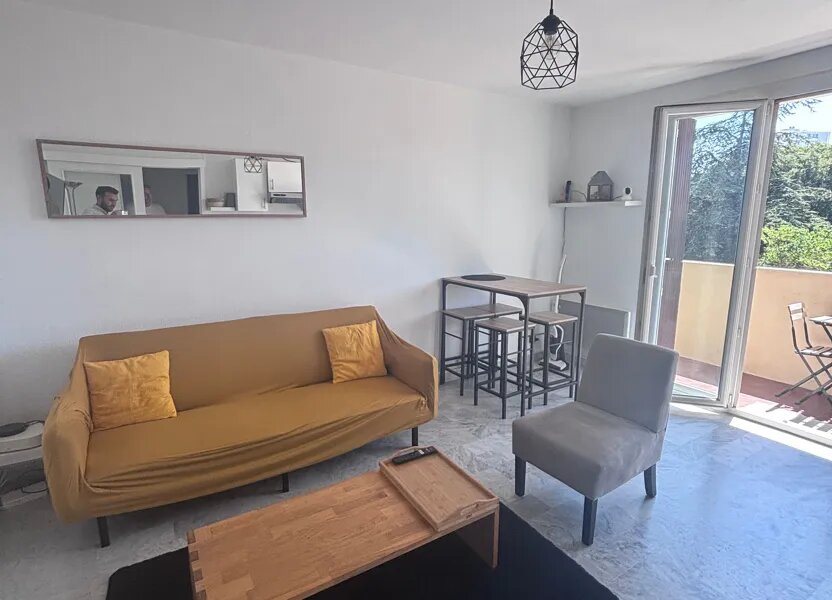 Appartement à louer, 35m², Toulon