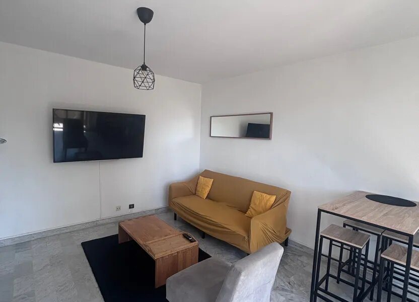 Appartement à louer, 35m², Toulon