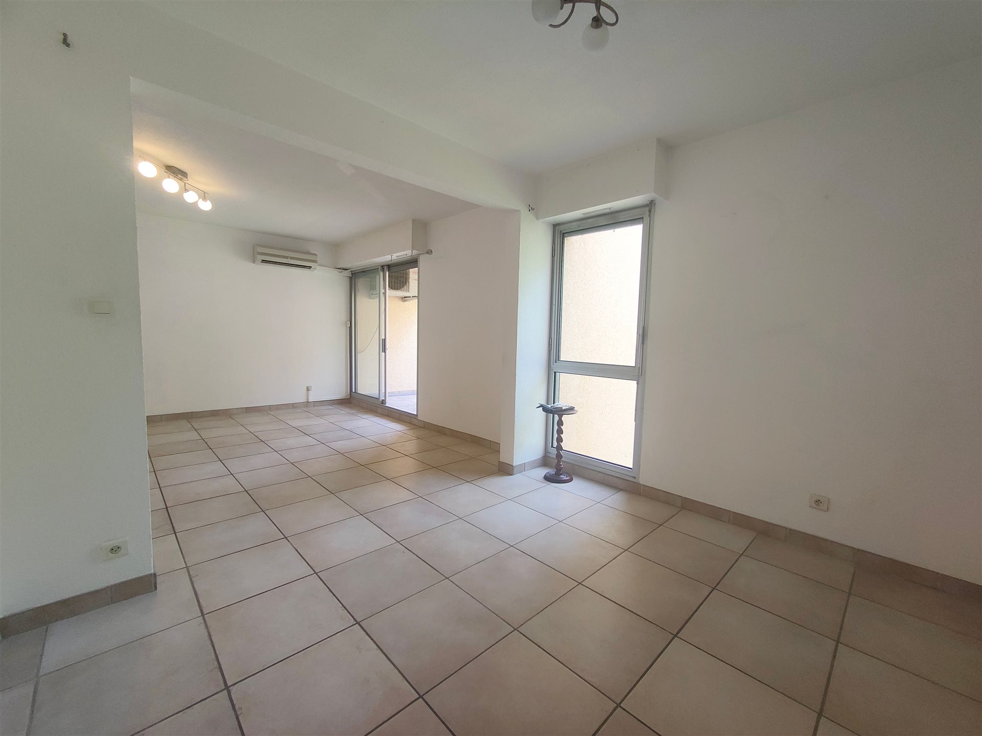 Appartement à louer, 75m², Toulon