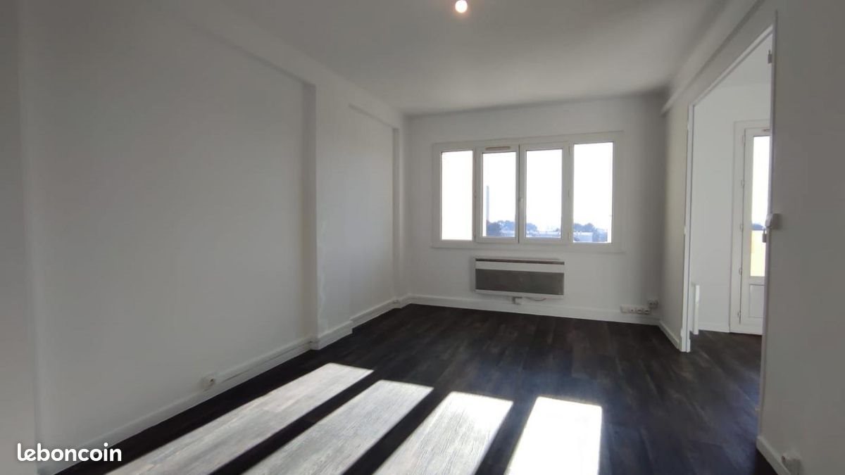 Appartement à louer, 47m², Toulon