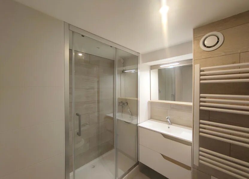 Appartement à louer, 27m², Toulon