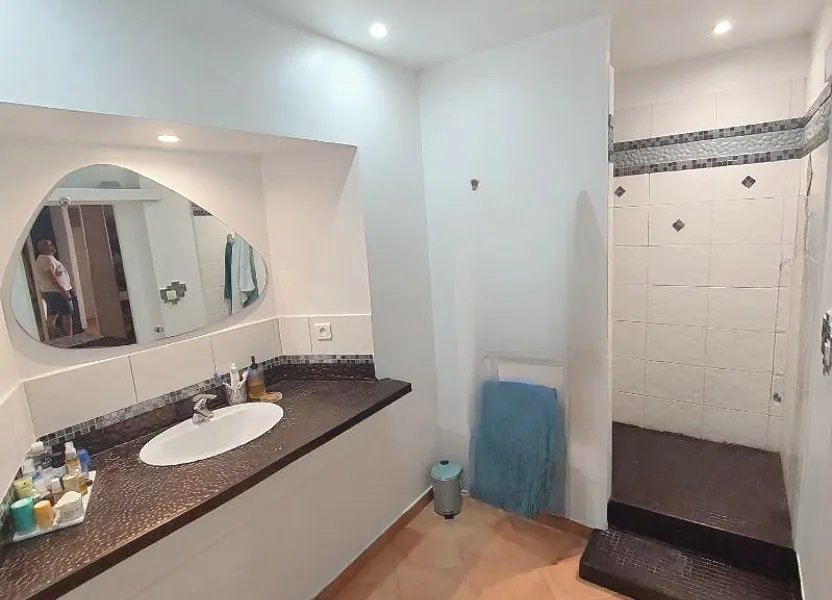 Appartement à louer, 71m², Toulon