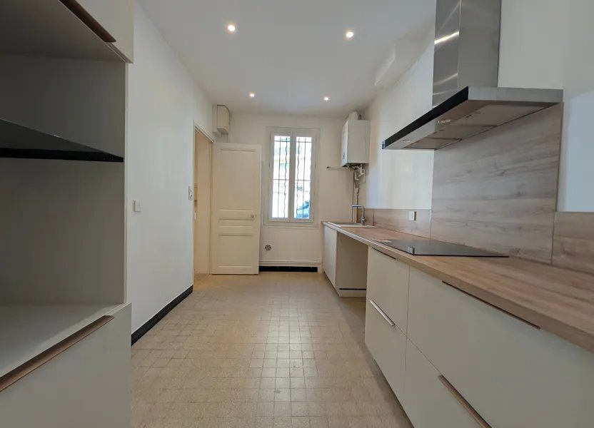 Maison à louer, 118m², Toulon