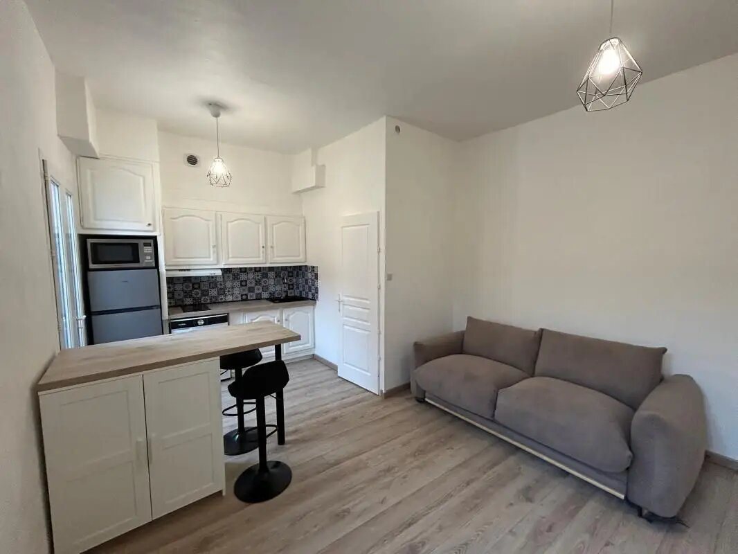 Appartement à louer, 21m², Toulon
