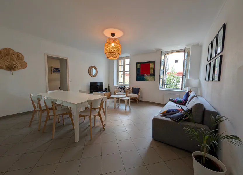 Appartement à louer, 71m², Toulon